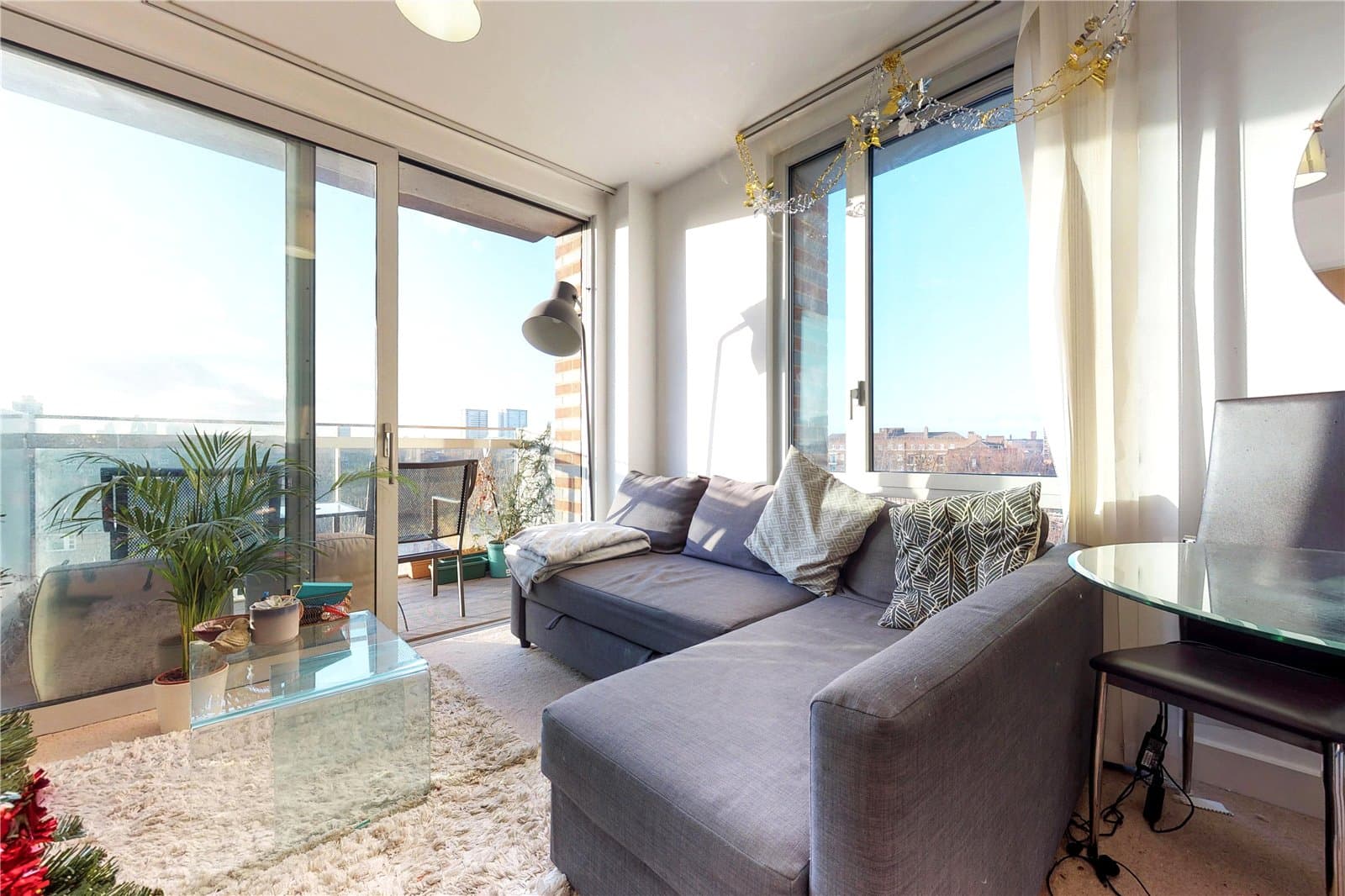 Devons Road, London, E3 3BF