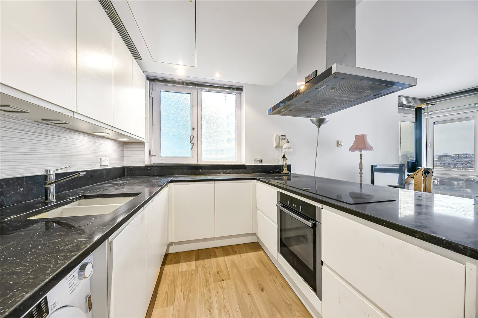 Praed Street, London, W2 1JN