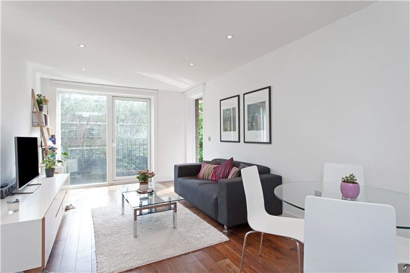 56 De Beauvoir Crescent, Haggerston, London, N1 5TF