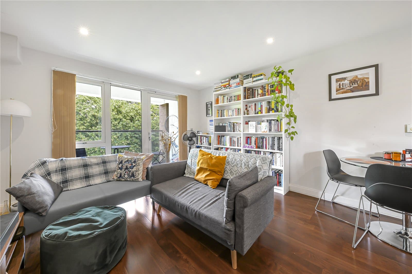 53 Lough Road, London, N7 8BZ