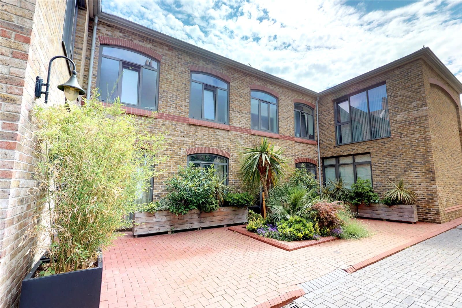 101 Hamlet Gardens, Hammersmith, London, W6 0SX