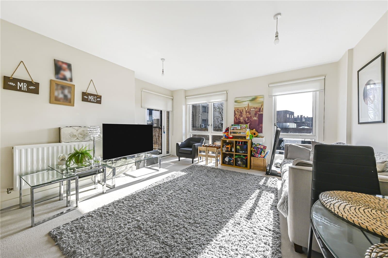 53 Clarence Avenue, Gants Hill, Essex, IG2 6FD