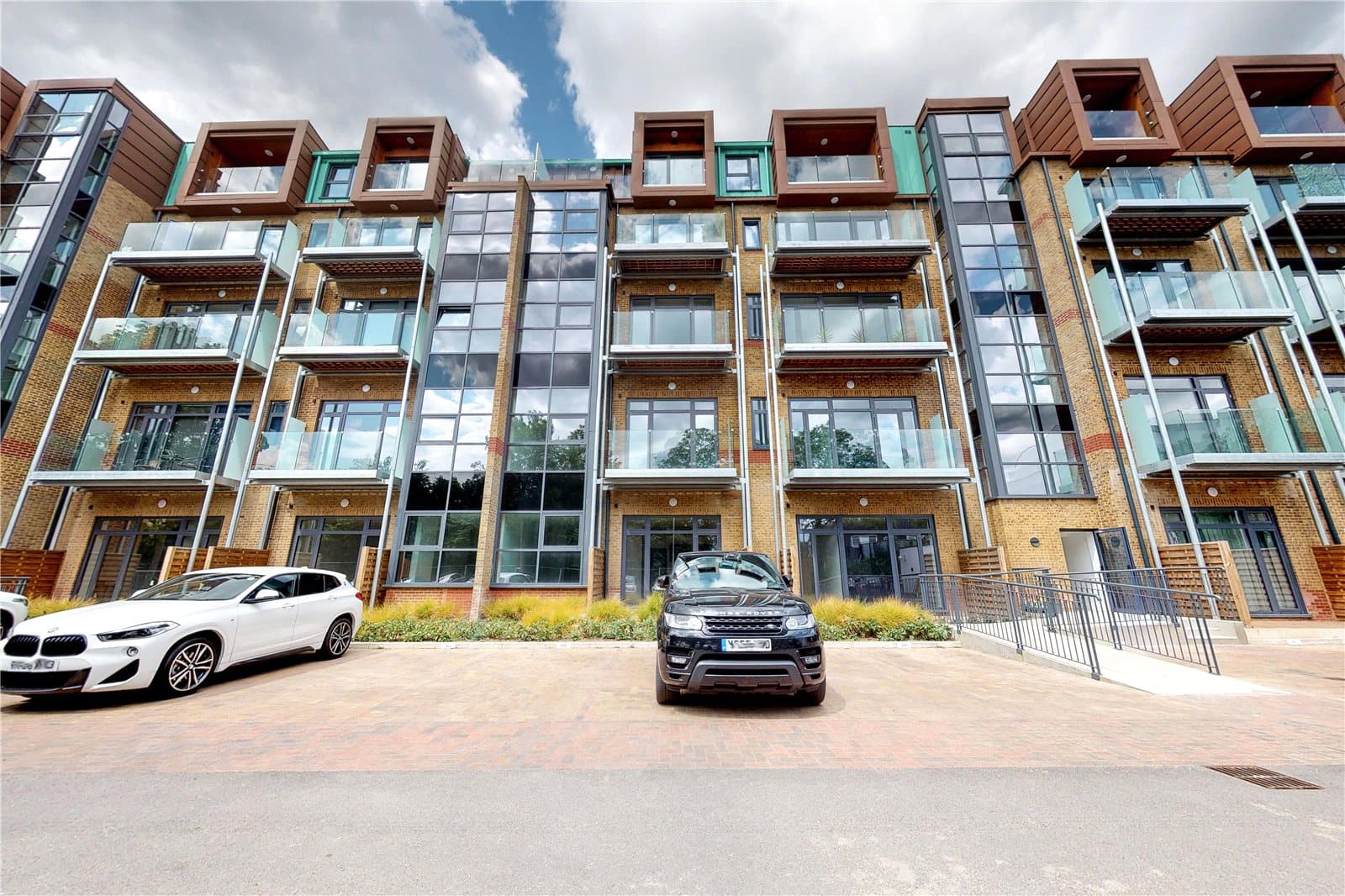 3 Brindley Place, Uxbridge, UB8 2FB