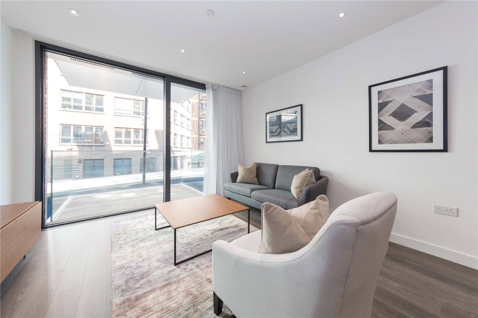 84 Alie Street, Goodman’s Fields, London, E1 8QB