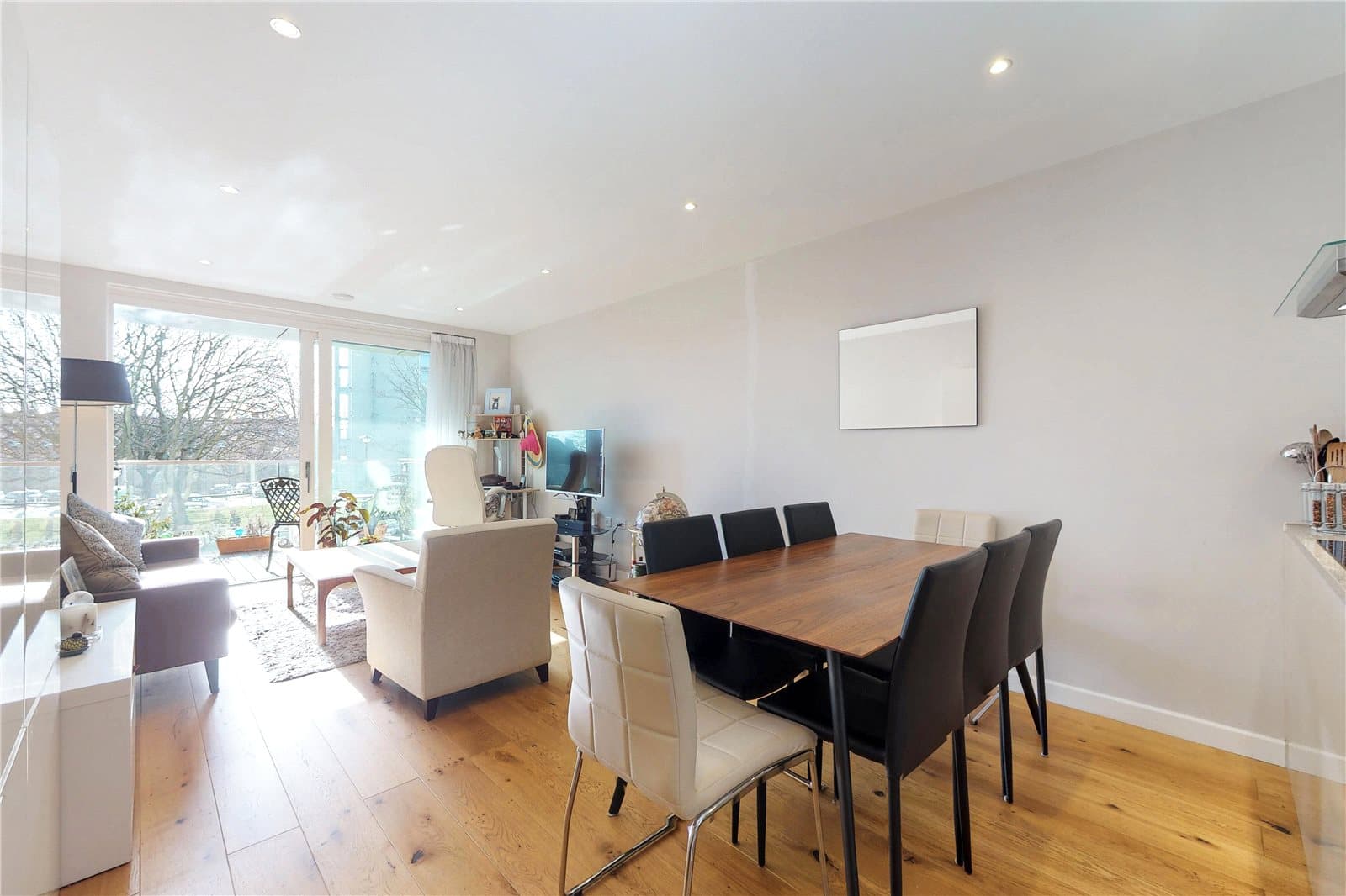 82 Amberley Road, London, W9 2JY