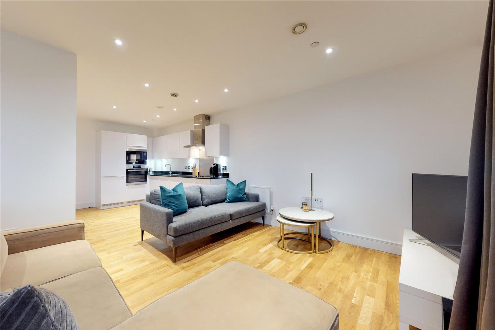 Leven Road, London, E14 0XS