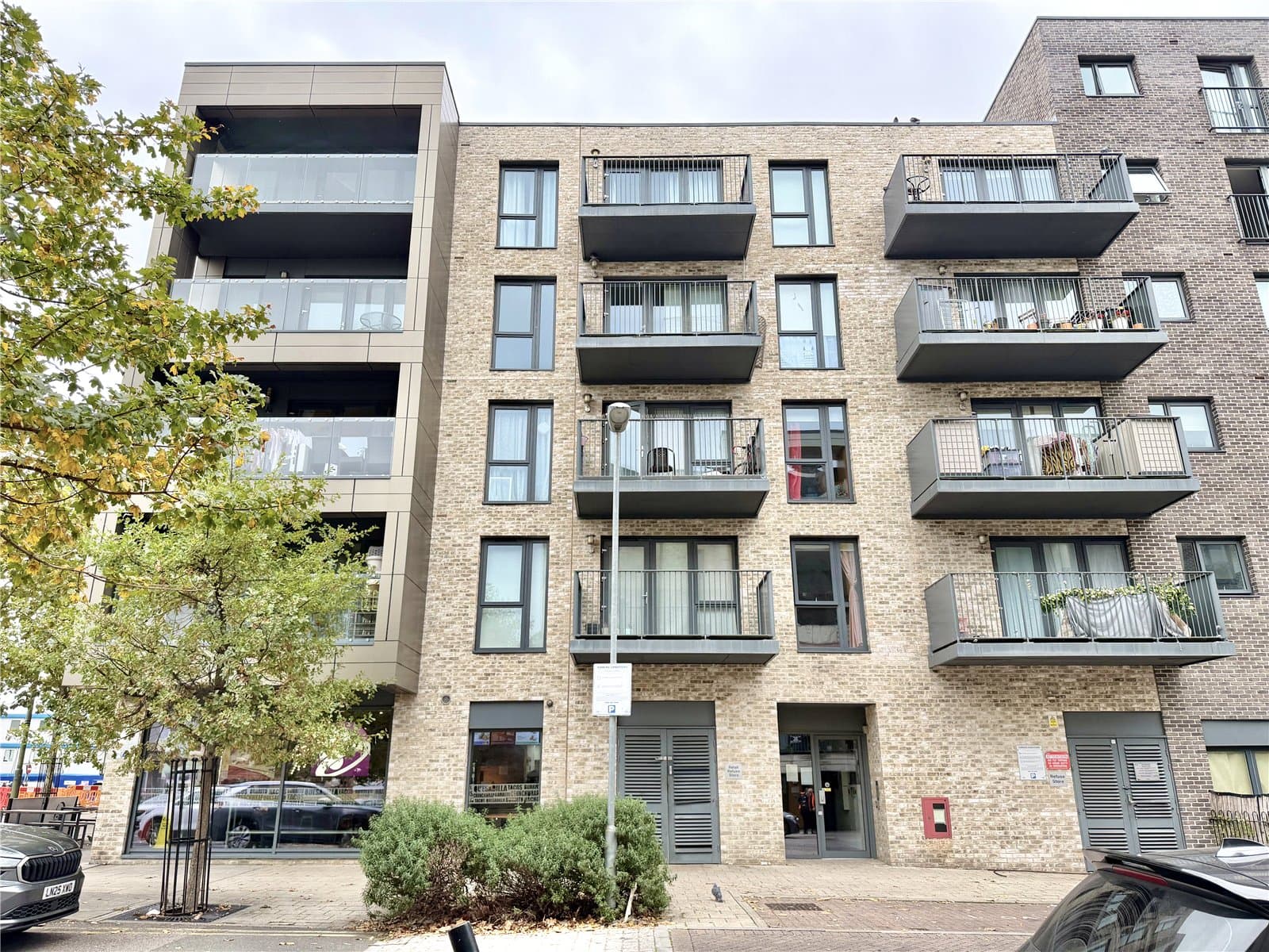 1 Guardian Avenue, London, NW9 4AW