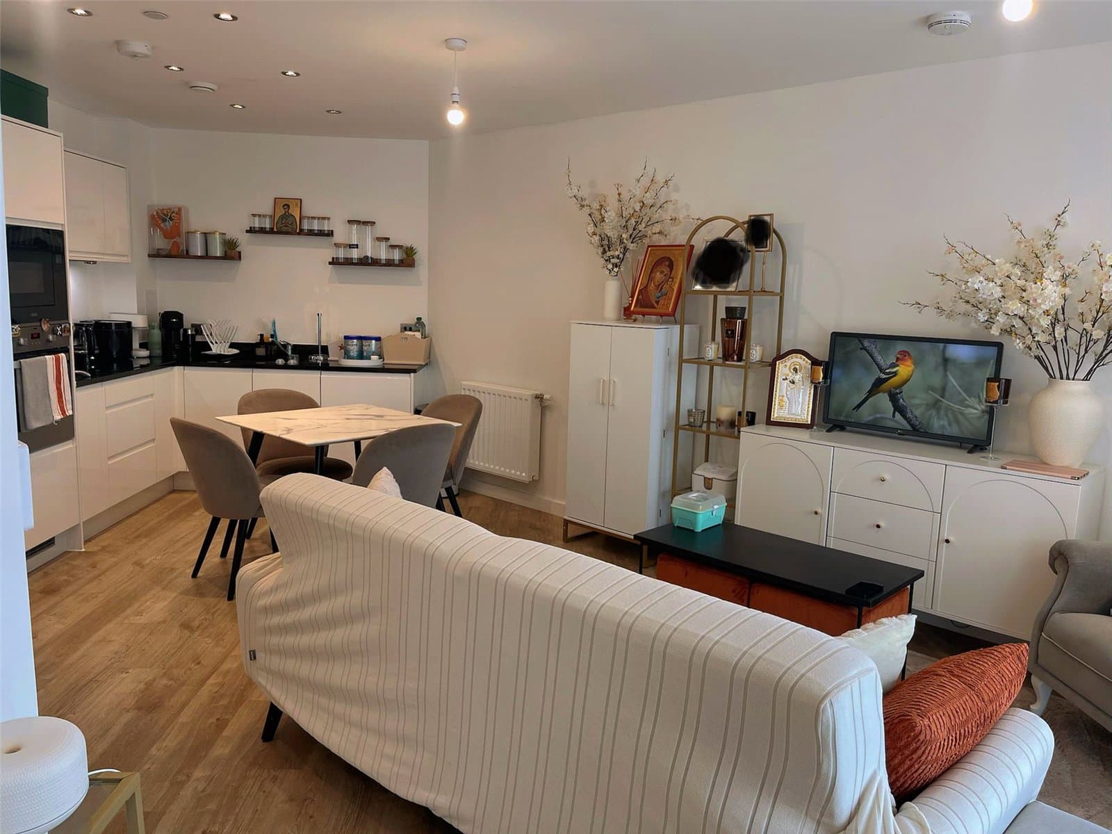 9 Lakeside Drive, London, NW10 7GP