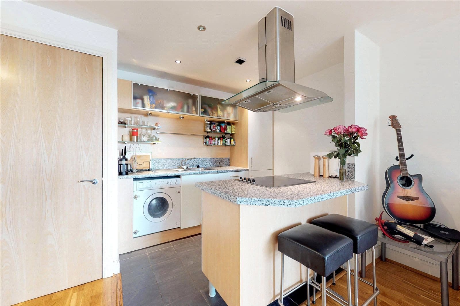 18 Lombard Road, London, SW11 3RJ