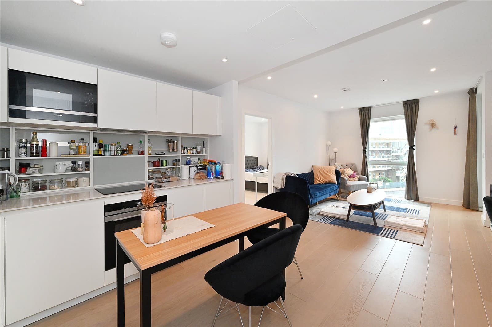 2 Lockgate Road, Fulham, London, SW6 2XH