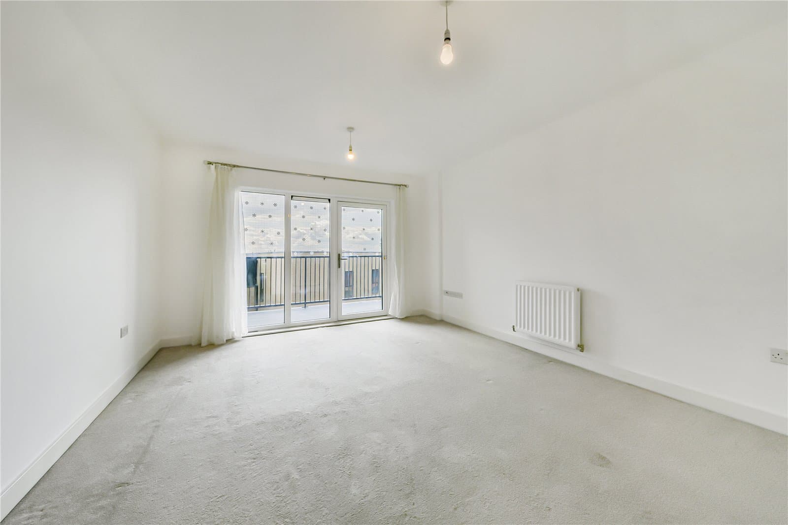 49 Clarence Avenue, Gants Hill, IG2 6FB