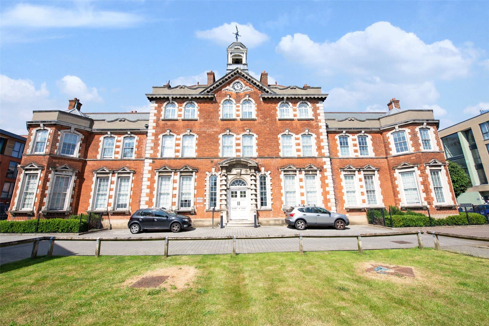 4 Lingard Avenue, Colindale, London, NW9 5XQ