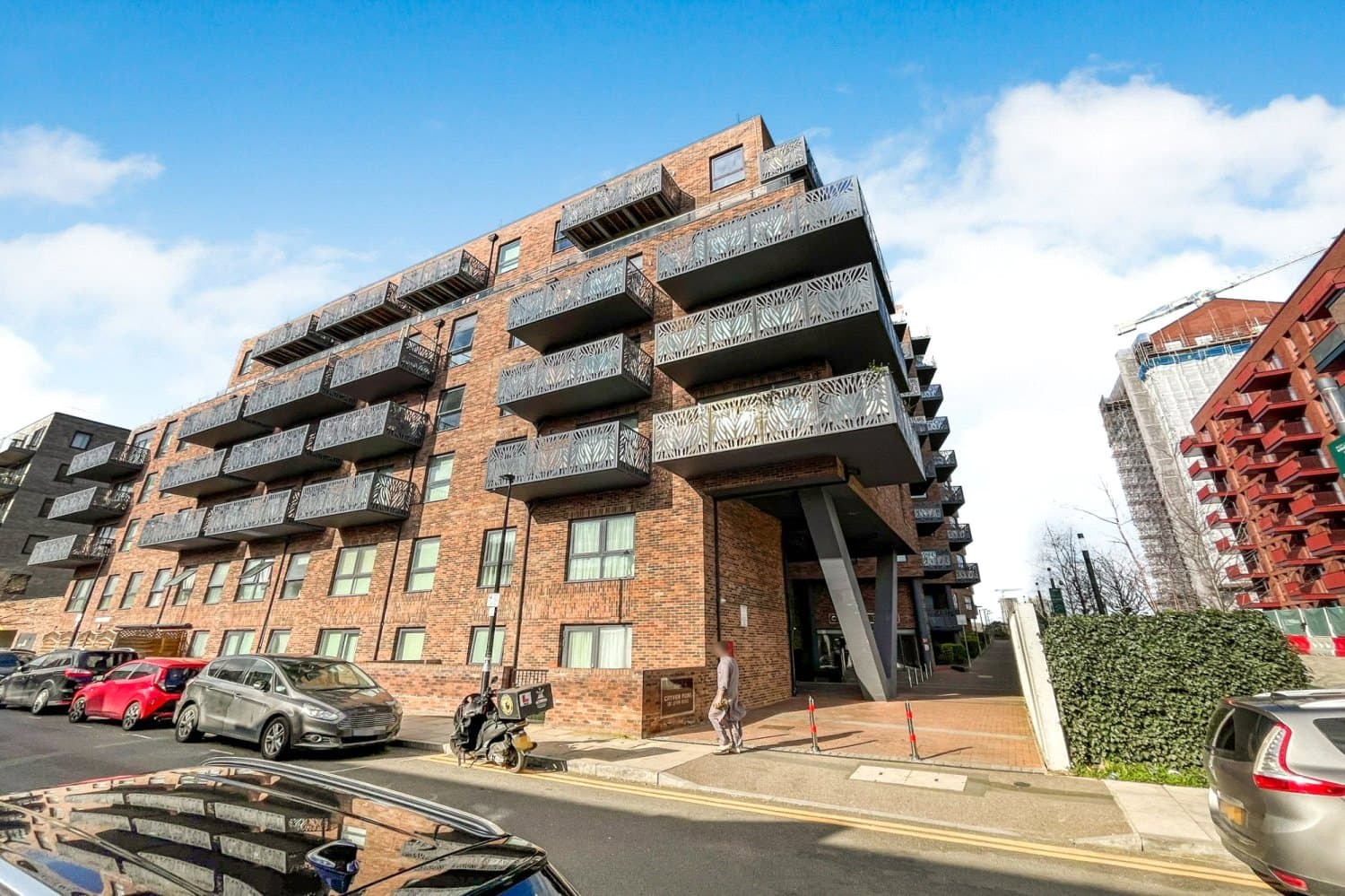 139 Leven Road, Poplar, London, E14 0XS