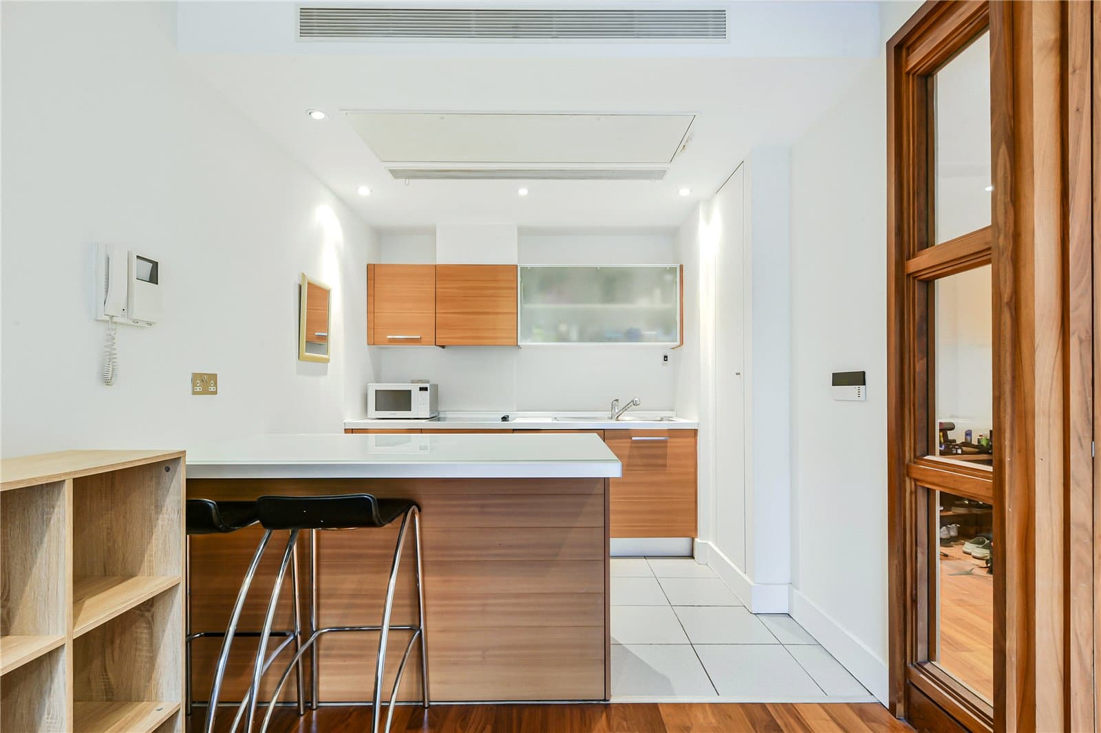 Praed Street, London, W2 1JE