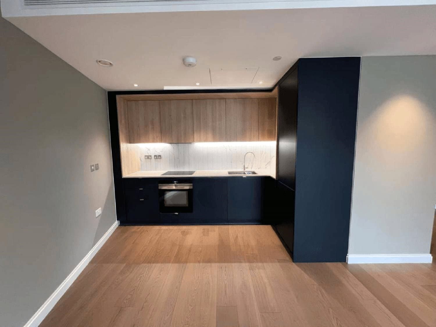 Phoenix Court, Vauxhall, London, SE11 5SQ