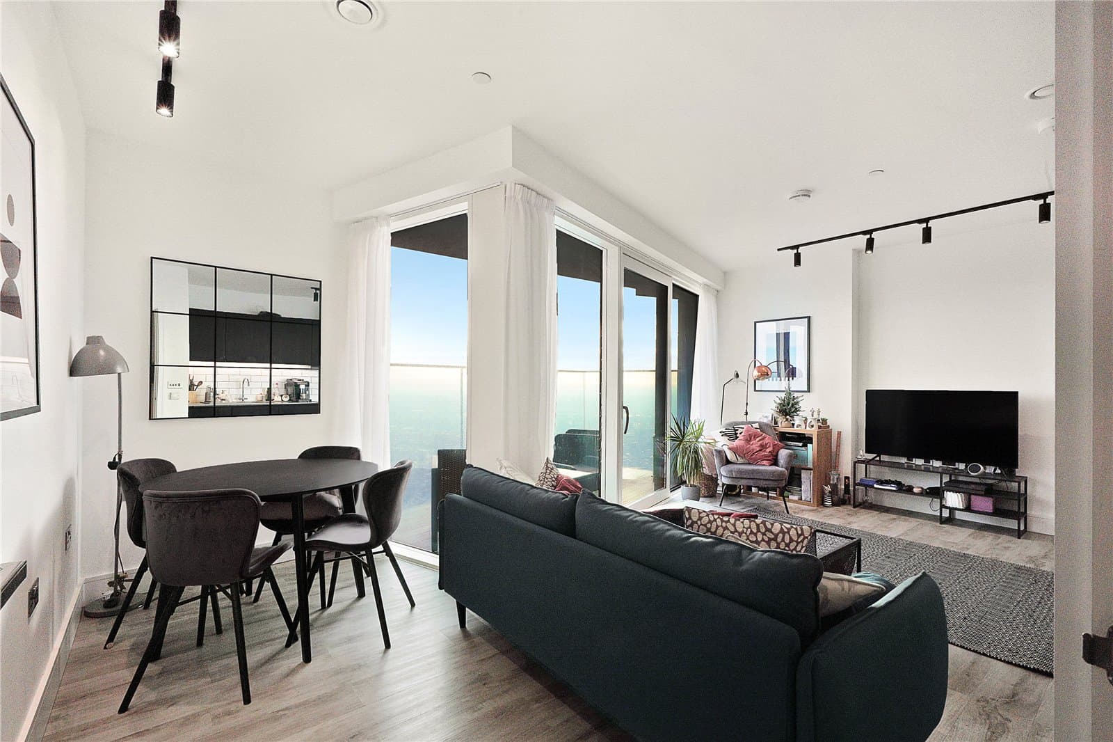 8 Portal Way, London, W3 6EF