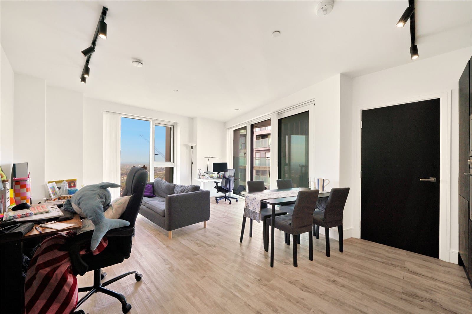 8 Portal Way, Acton, W3 6DU