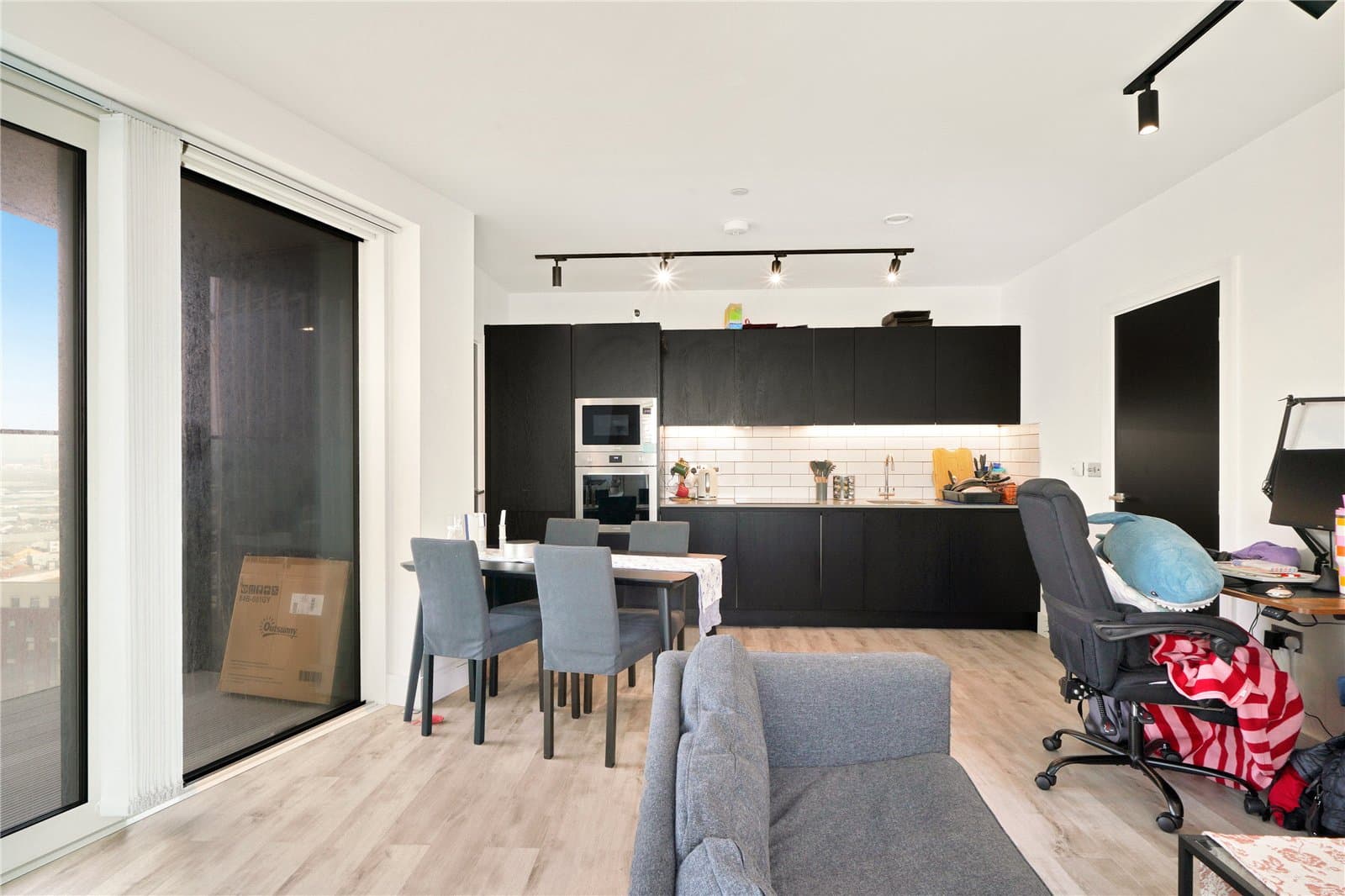8 Portal Way, Acton, W3 6DU