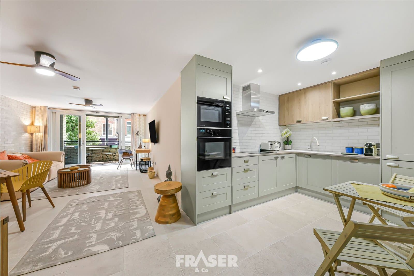 Wells St, Fitzrovia, London, W1T 3PW