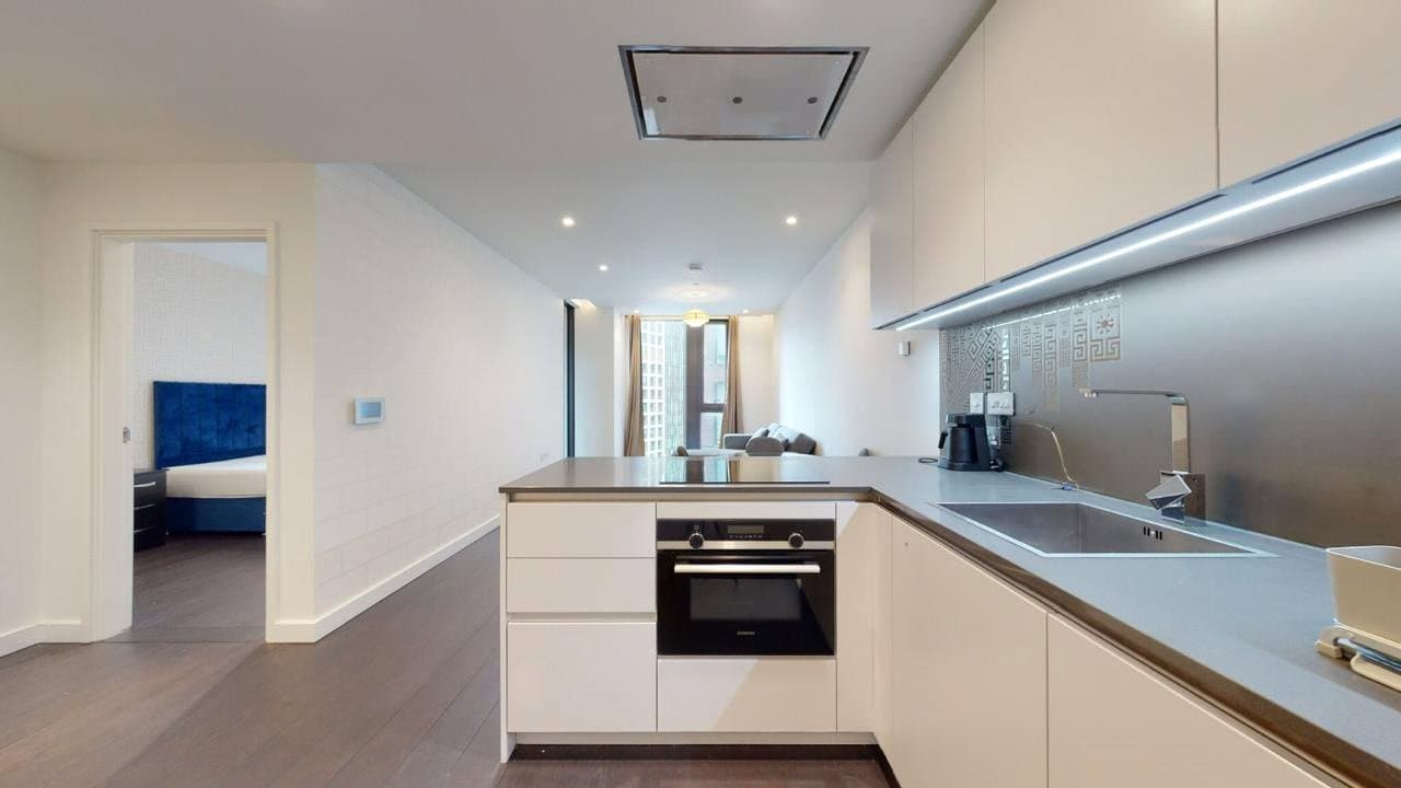 71 Bondway, London, SW8 1SF