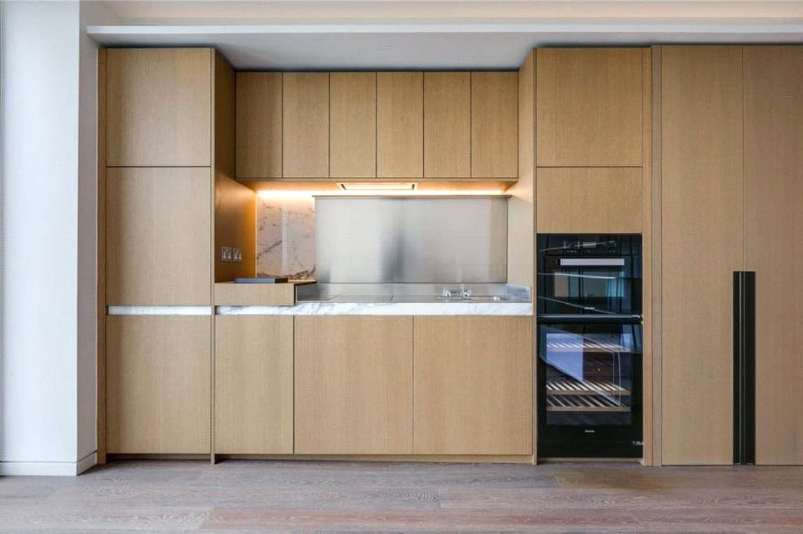 Southbank Place, Waterloo, London, SE1 7GU