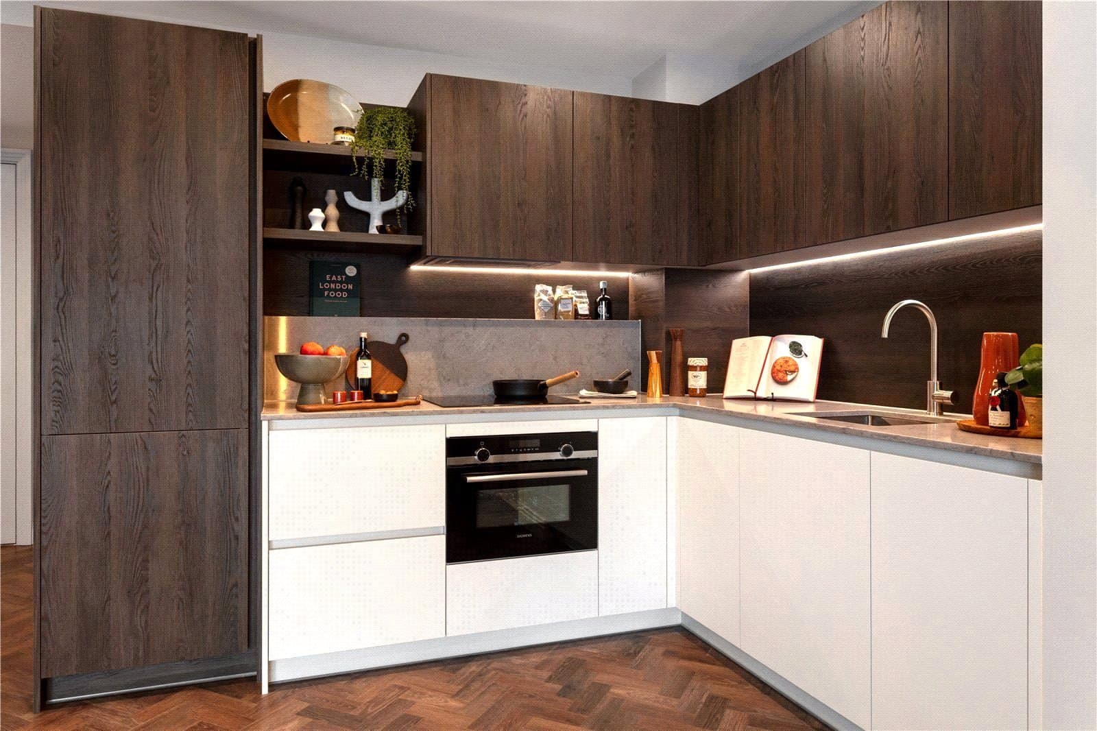 Western Gateway, Royal Docks, London, E16 1YX