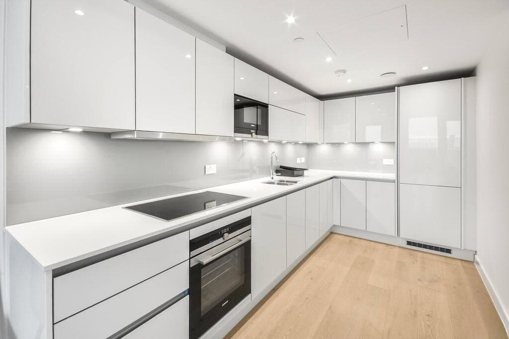 9 Goodwin Street, Islington, London, N4 3HQ