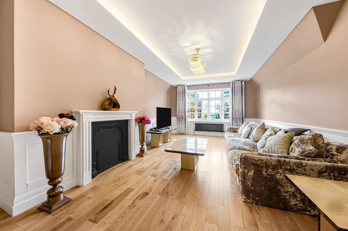 St Johns Wood, London, NW8 8HT