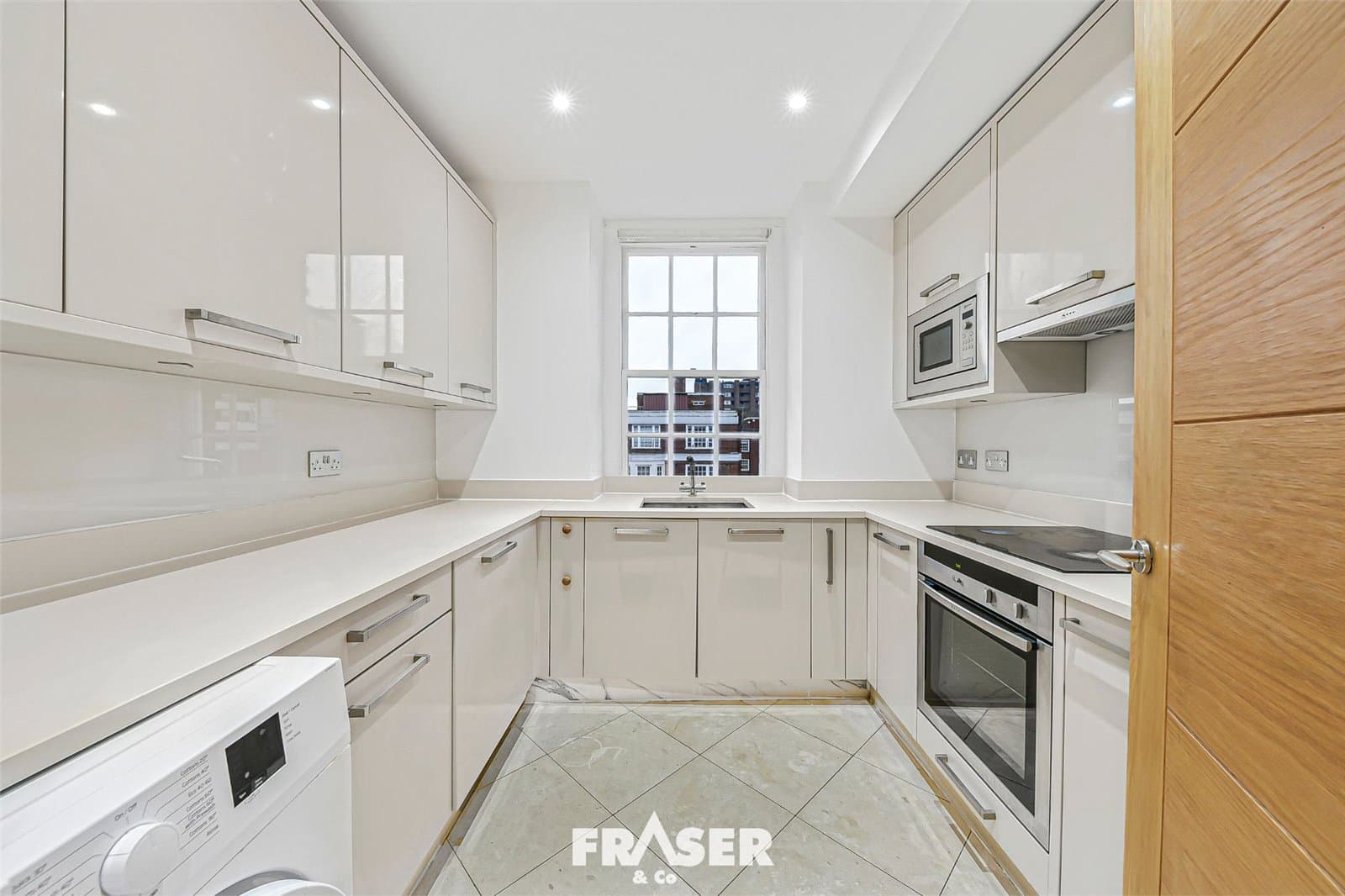 140 Edgware Road, London, W2 2RF