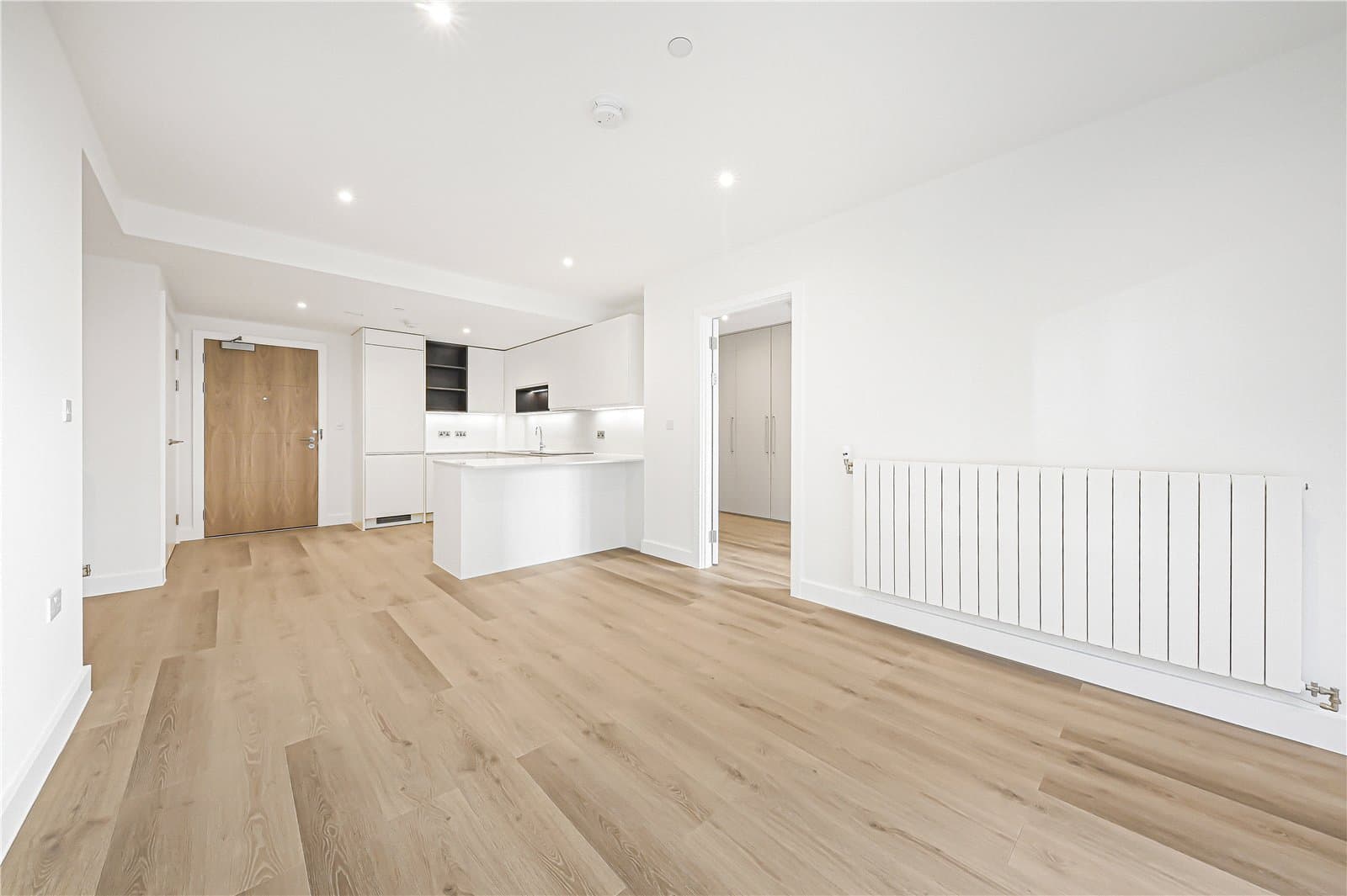 2 Banks Road, London, SE3 9JD