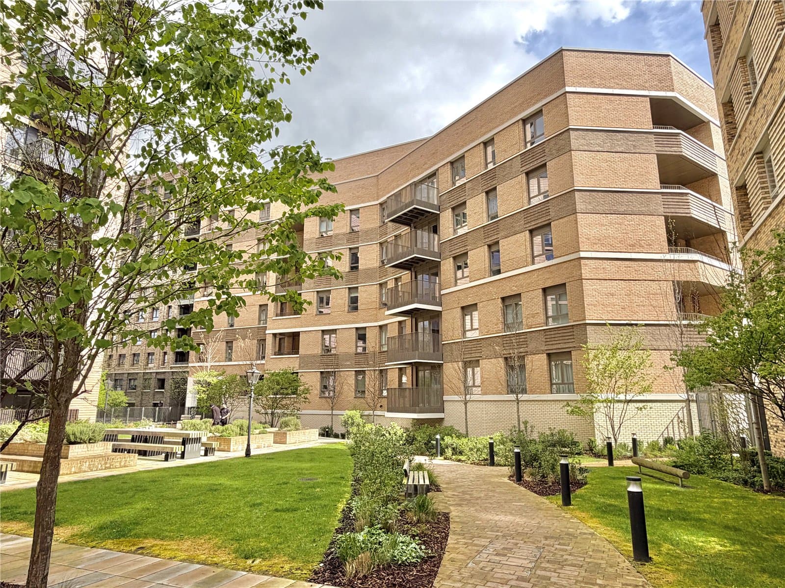 5 Brook Road, London, N8 0FT