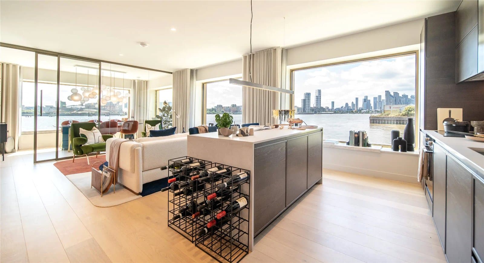 6 Bonnet Street, London, E16 2AL