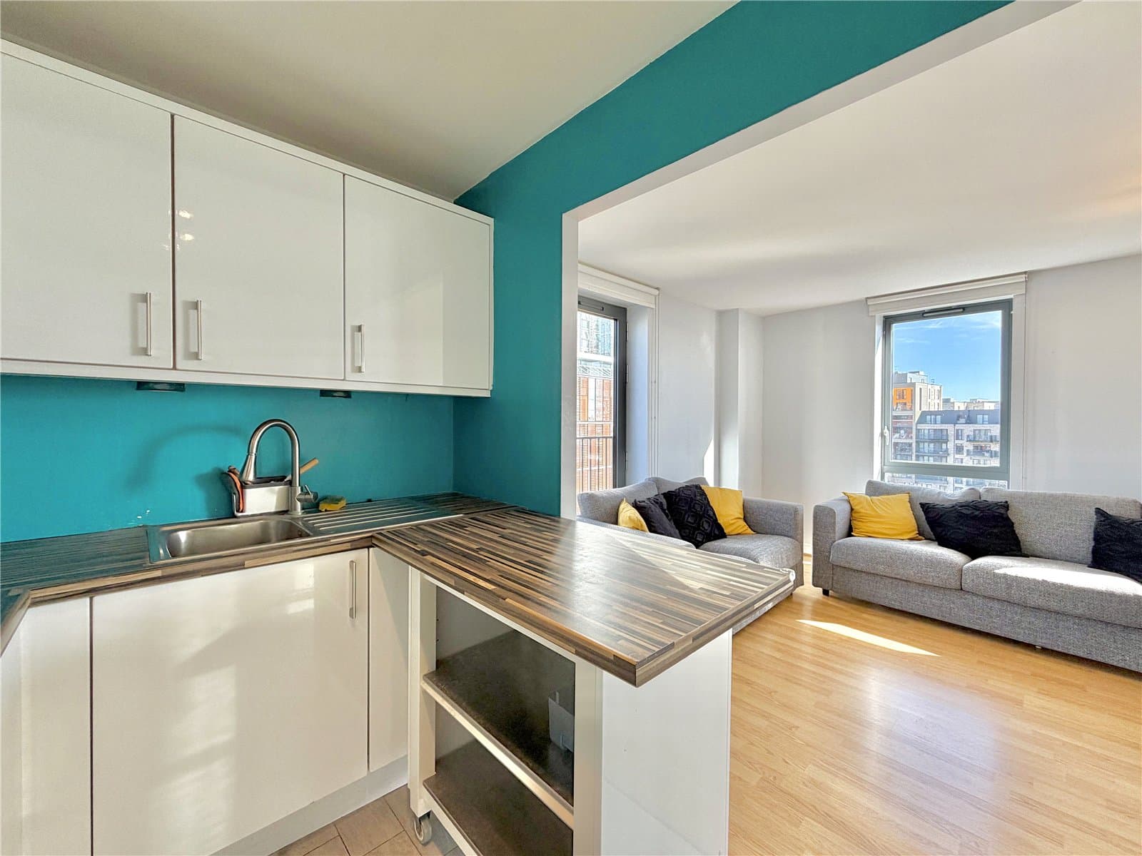 2 Joslin Avenue, Colindale, London, NW9 5JW