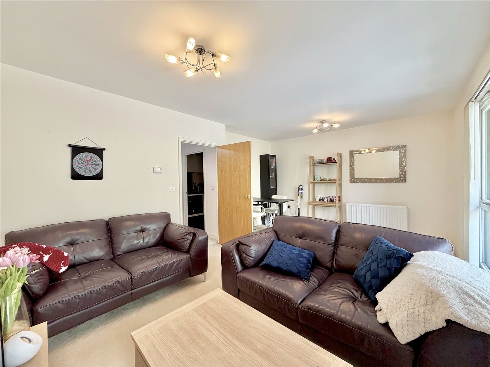 2 Guardian Avenue, Colindale, London, NW9 4AZ