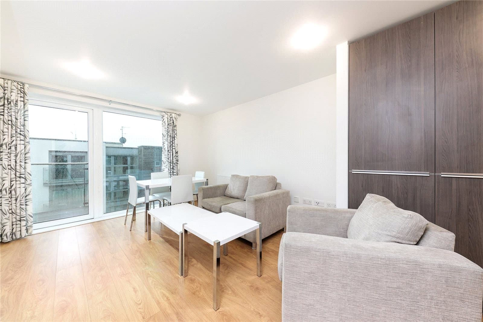 Blackheath Road, London, SE10 8GA
