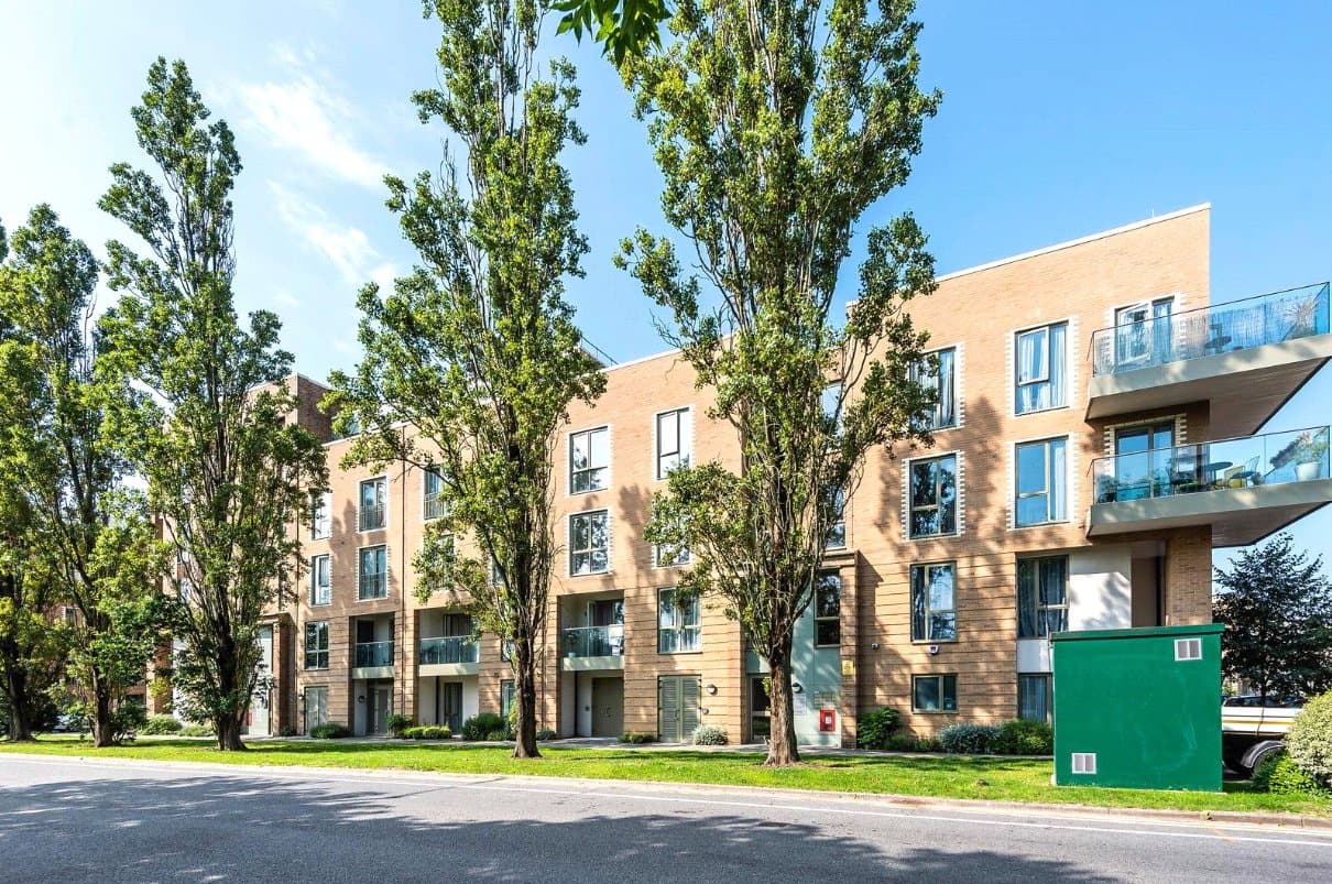 16 Trobridge, Grahame Park Way, London, NW9 4AL
