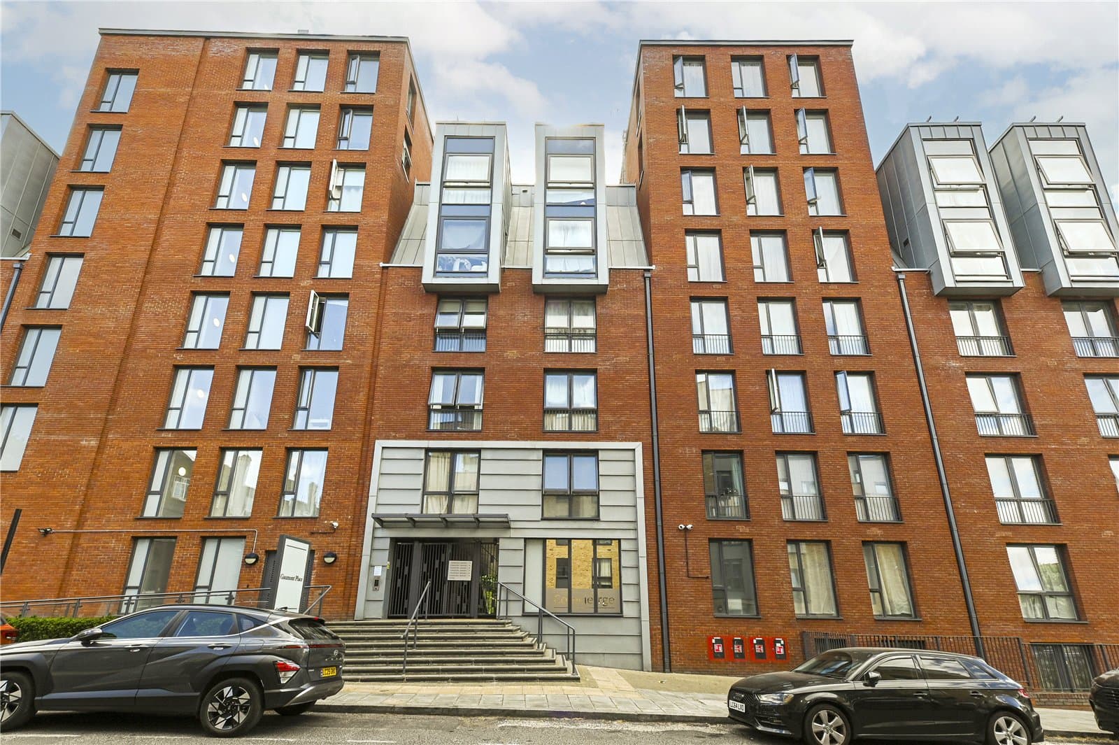 5 Gaumont Place, London, SW2 4GB