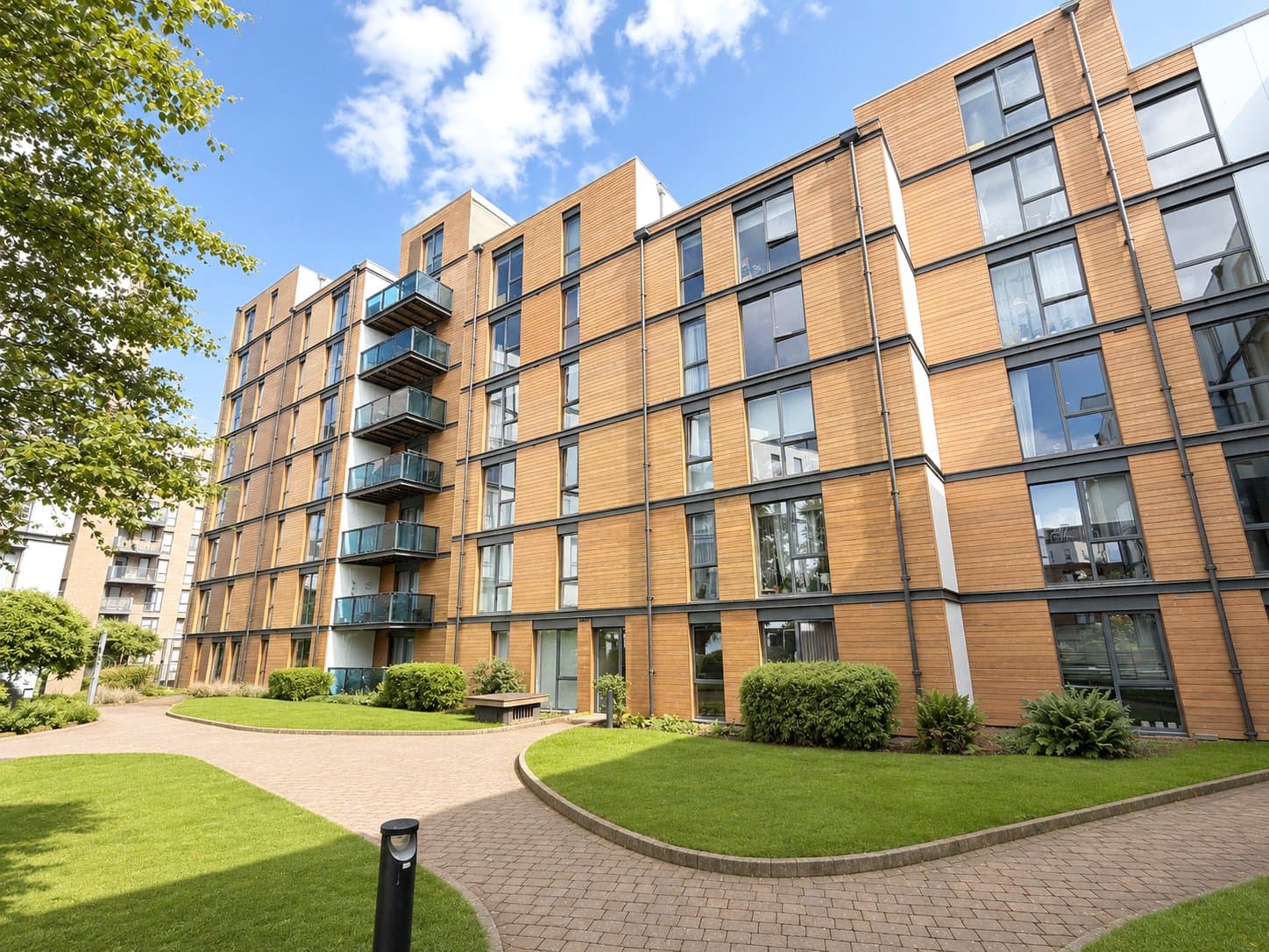 2 Joslin Avenue, Colindale, London, NW9 5JW