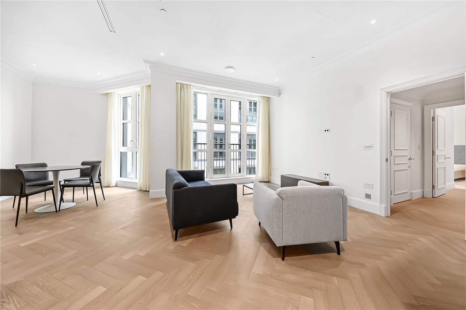 The Residences, Westminster, London, SW1P 3AN