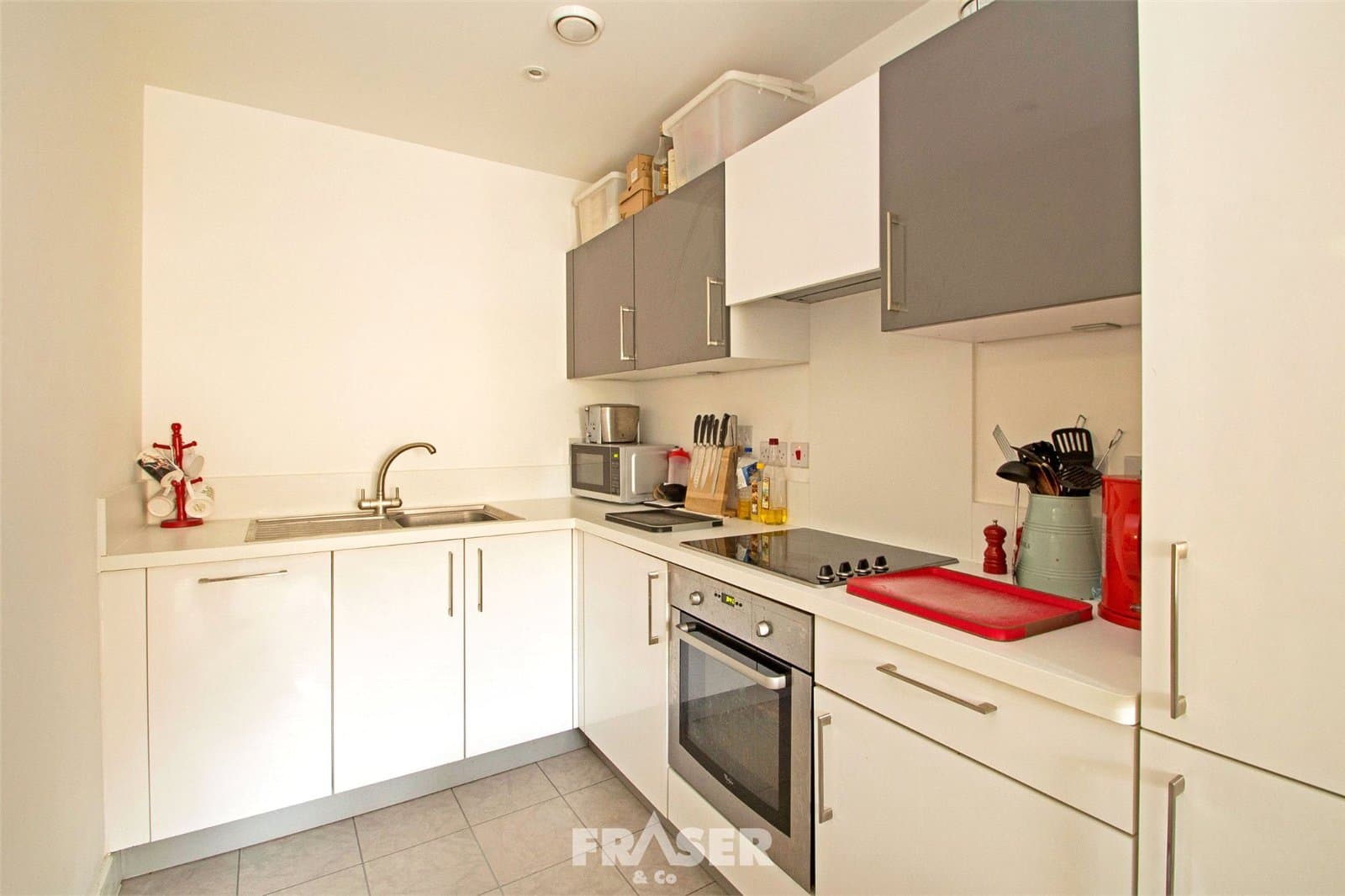 24 Truman Walk, Bromley By Bow, London, E3 3GN